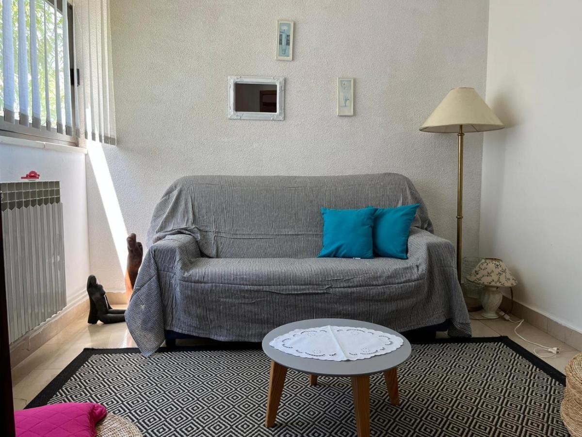 Apartman With Swimming Pool