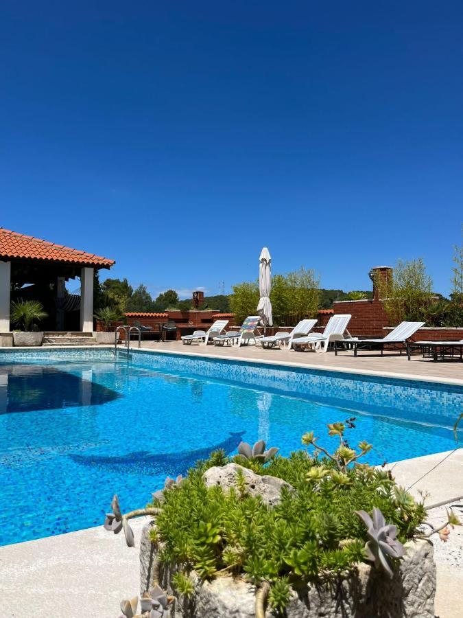 With Swimming Pool Apartman Jelsa (Hvar)